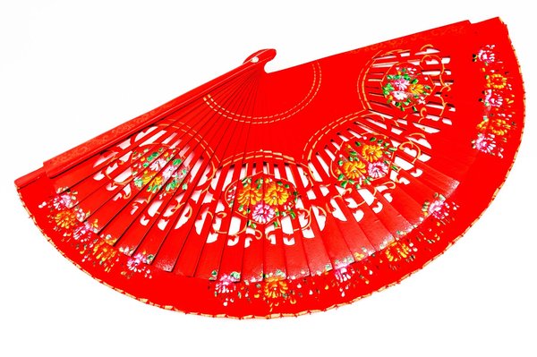 Eventail personnalisé : quel matériau choisir ?