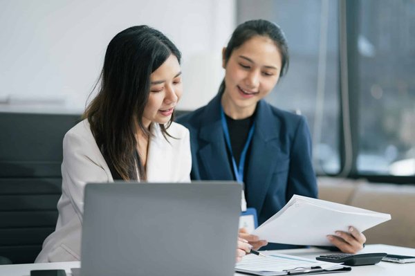 Les meilleurs diplômes pour propulser votre carrière : lequel choisir ?